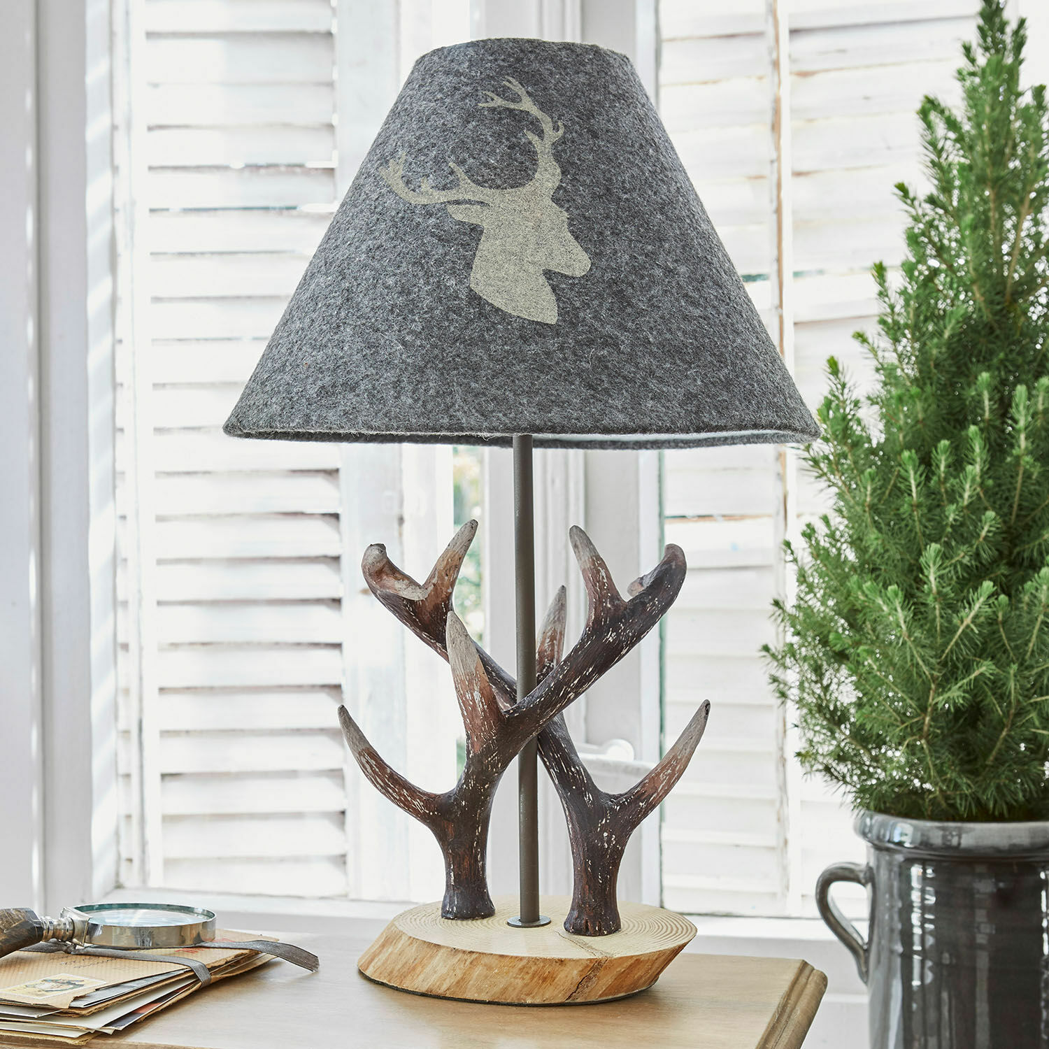 Stolní lampa Lodge