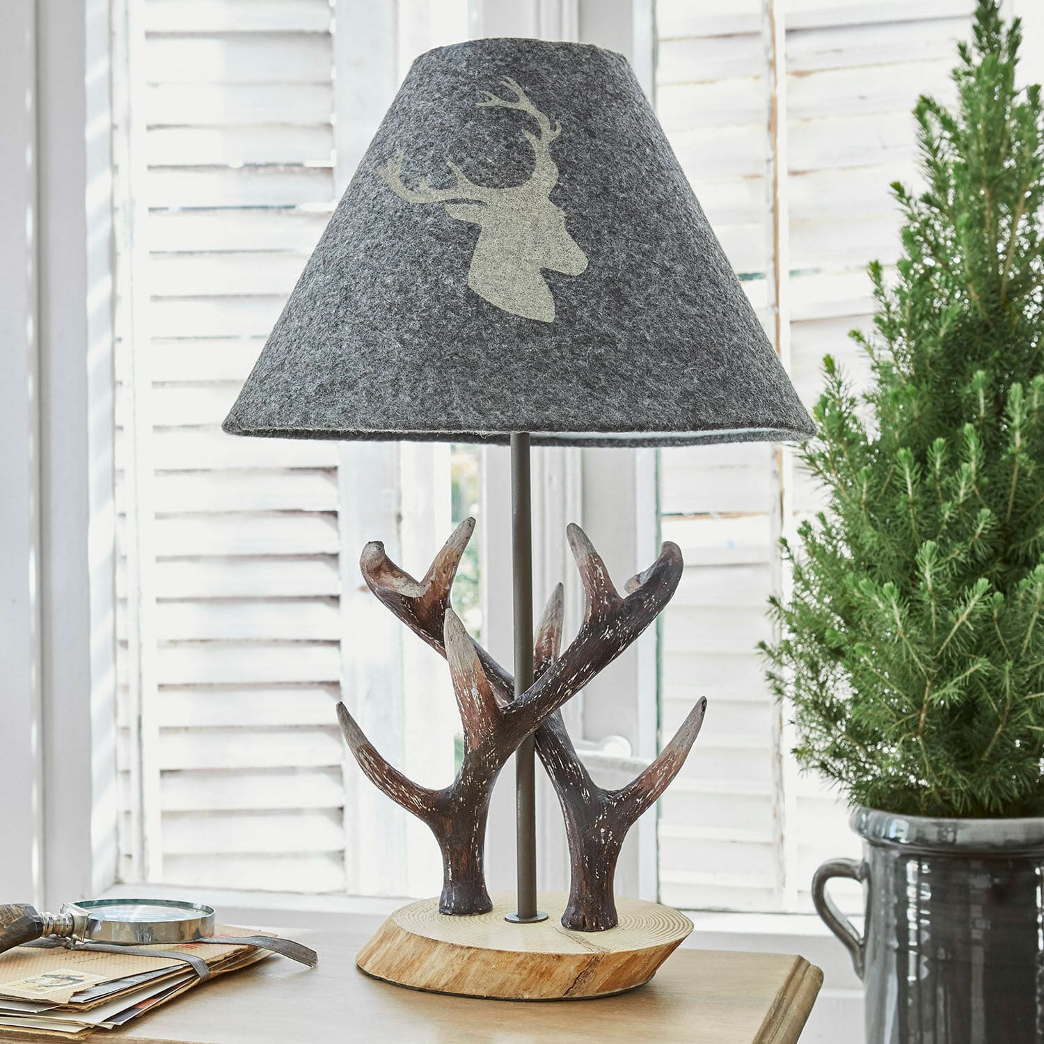 Stolní lampa Lodge