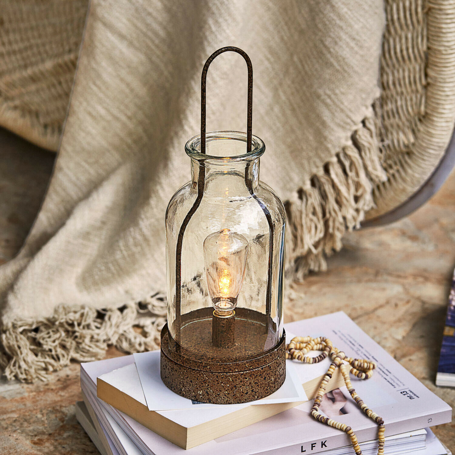 LED svítilna Falirah