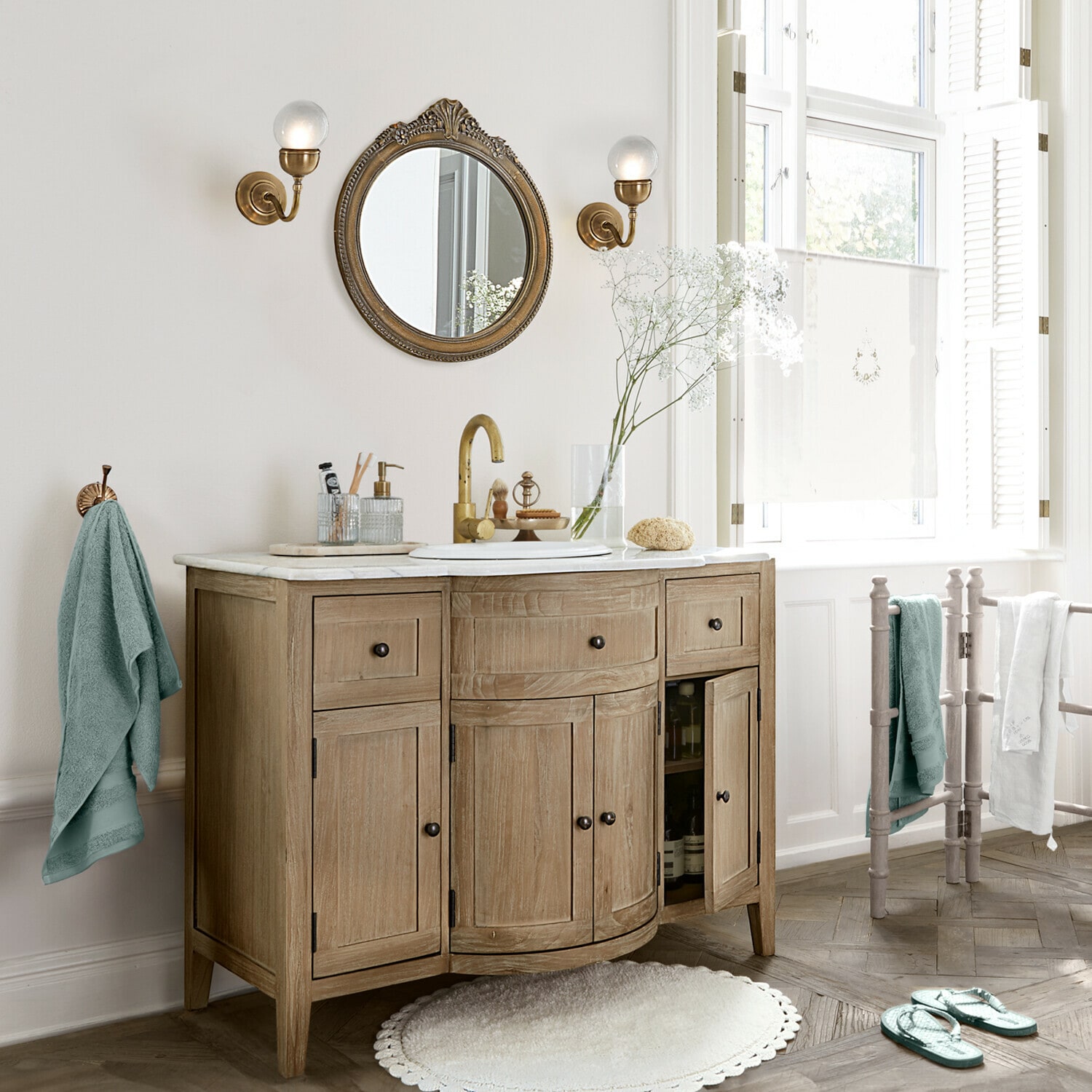 Nástěnná lampa Lamivelle