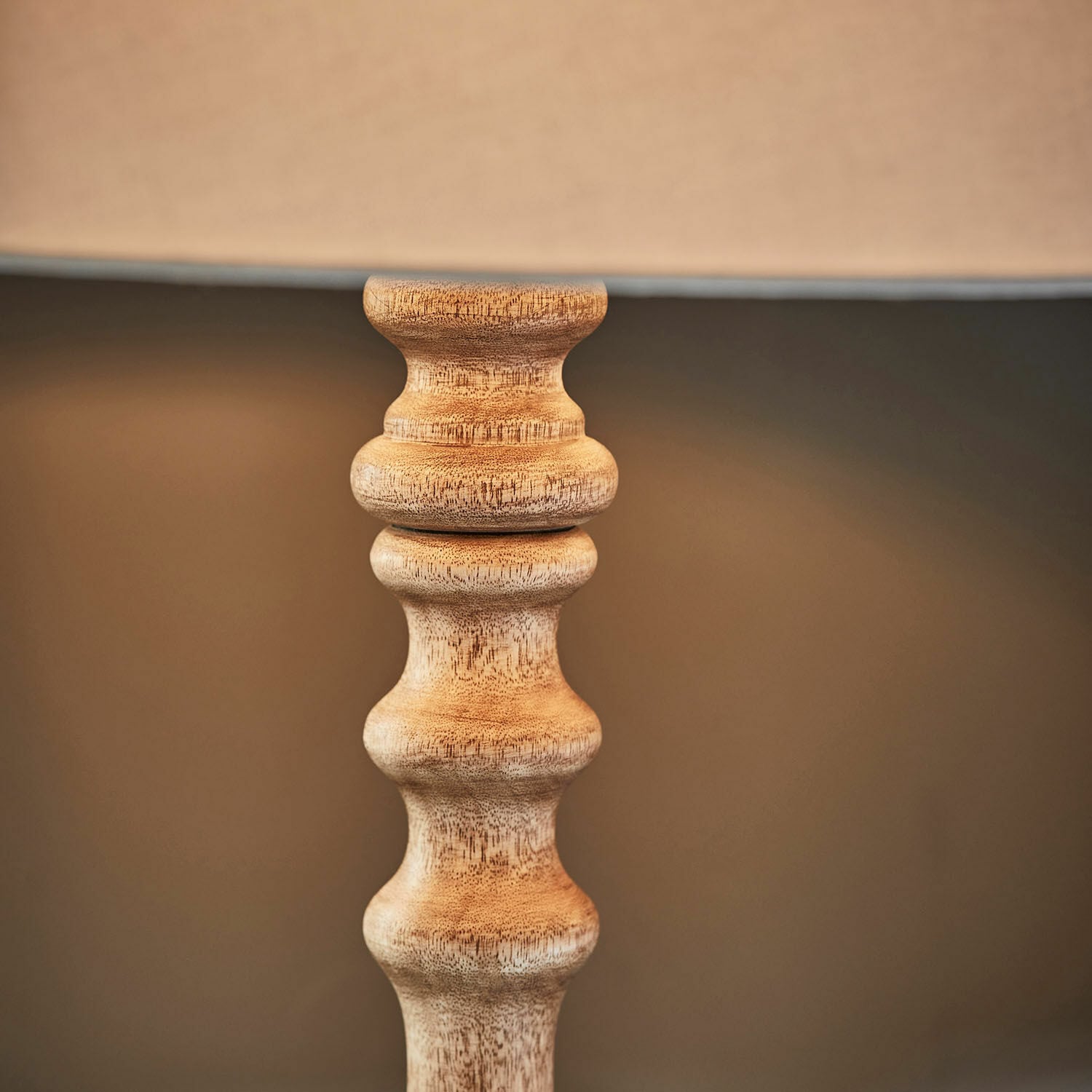 Stojací lampa Madyson
