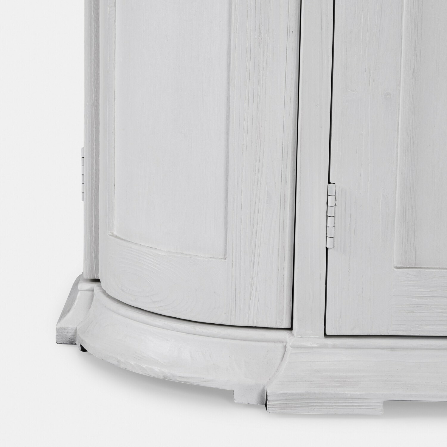 Skříň Quervane