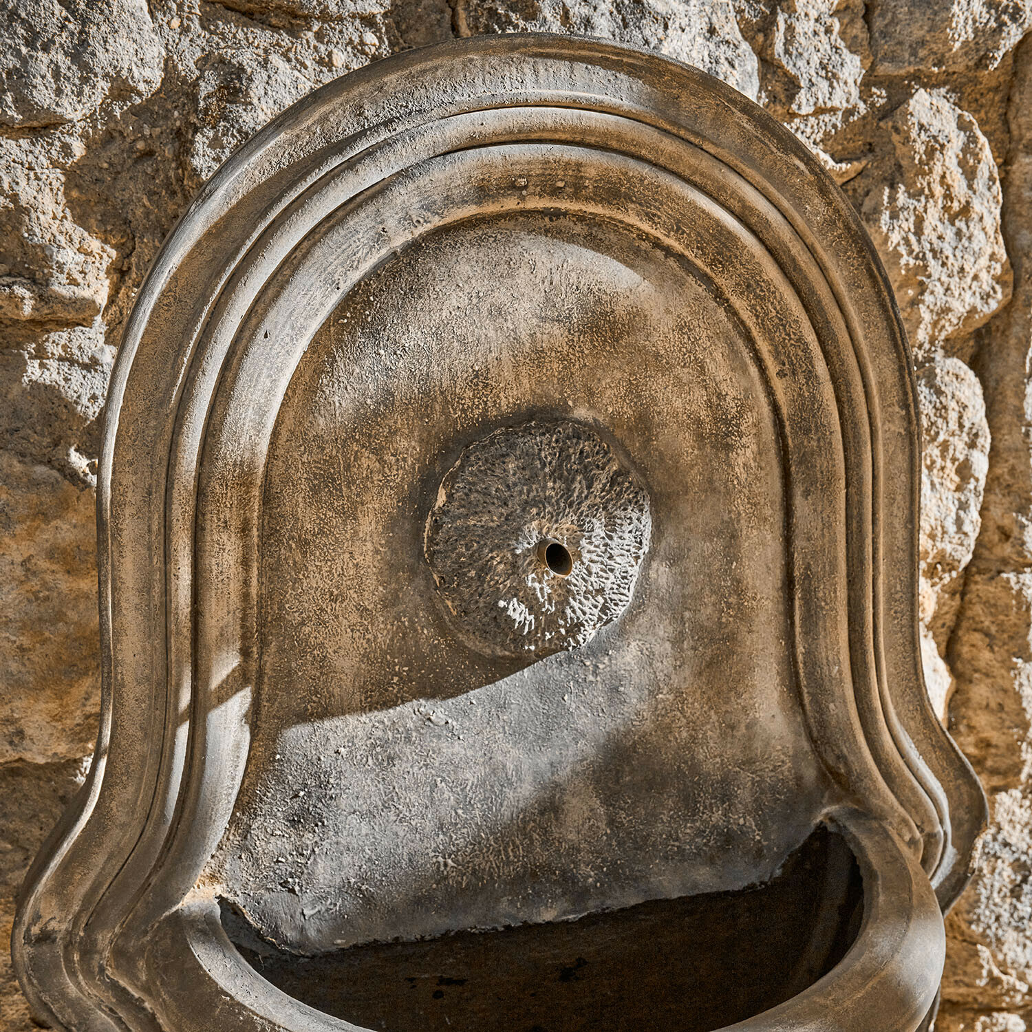 Nástěnná fontána Veliras