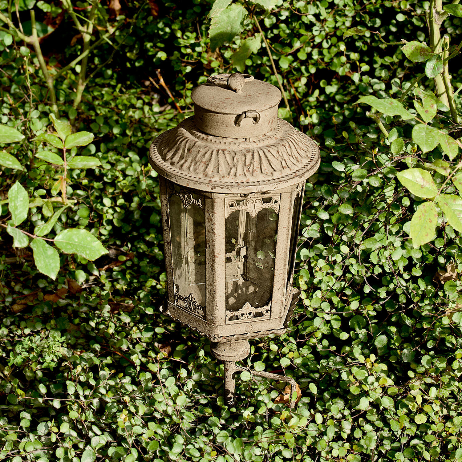 LED svítilna Quendira