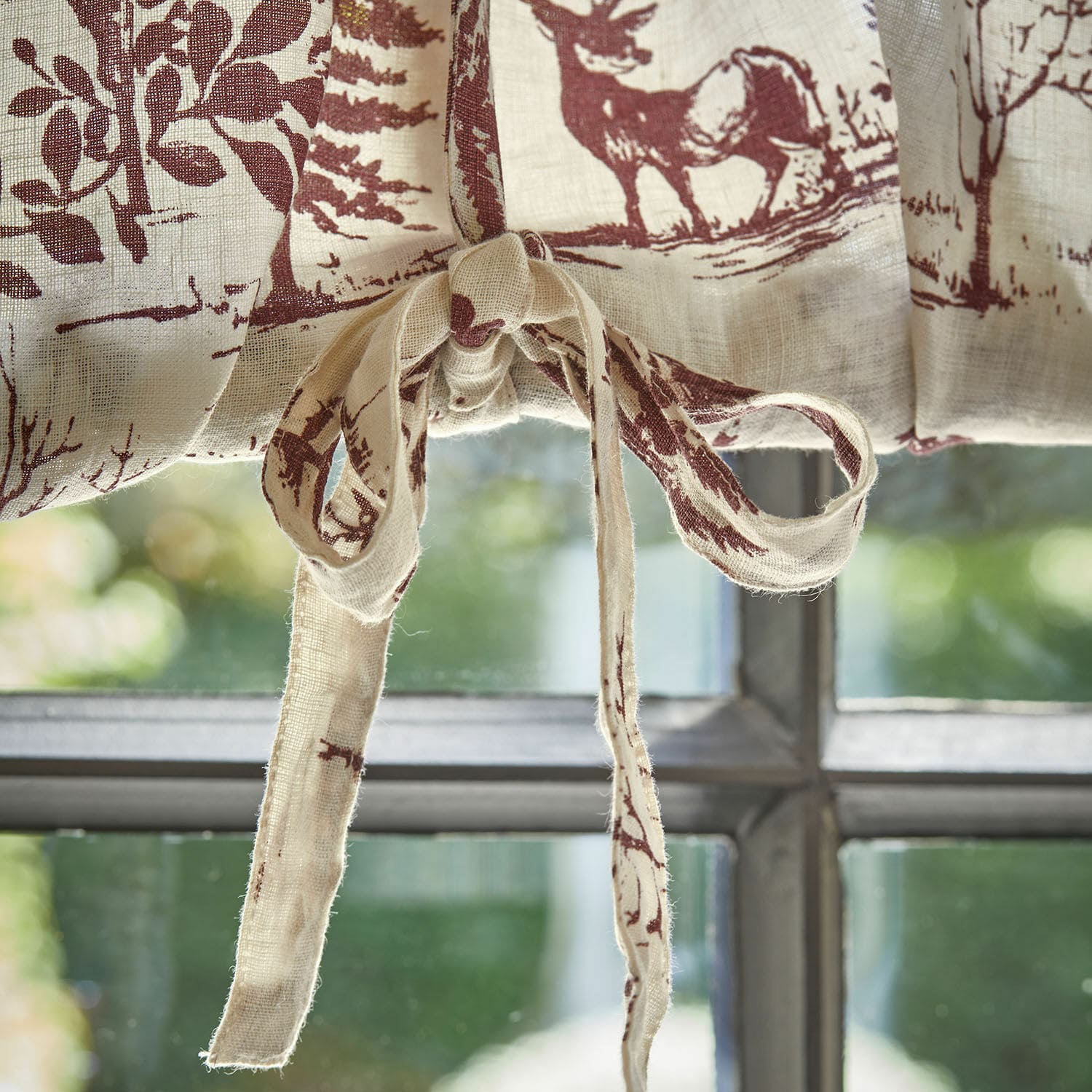 Krátká záclona Sundraen