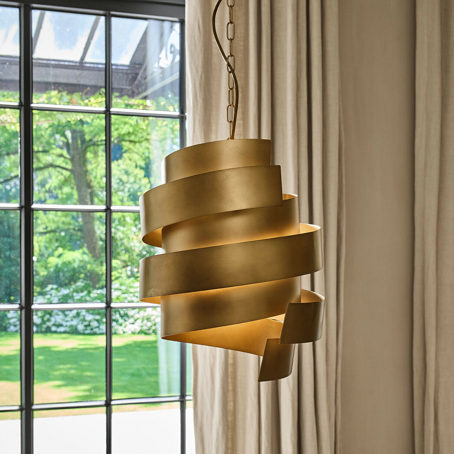 Závěsná lampa Verconi