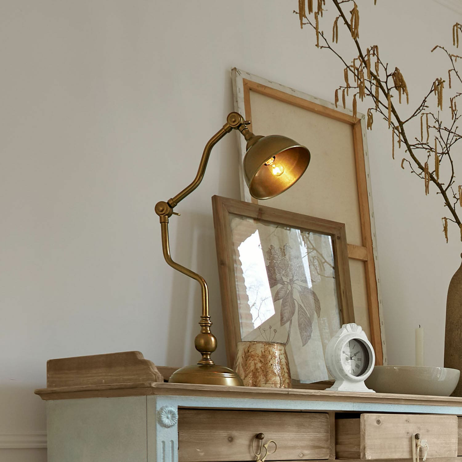 Stolní lampa Harrowden