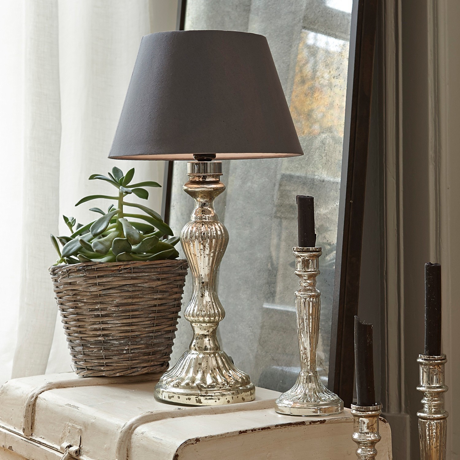 Stolní lampa Lorey