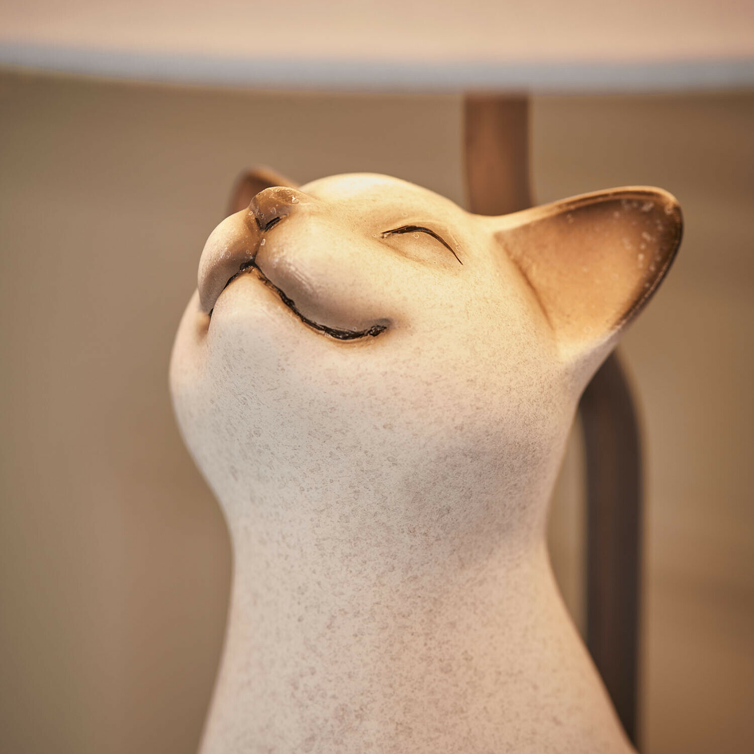 Stolní lampa Ormeya