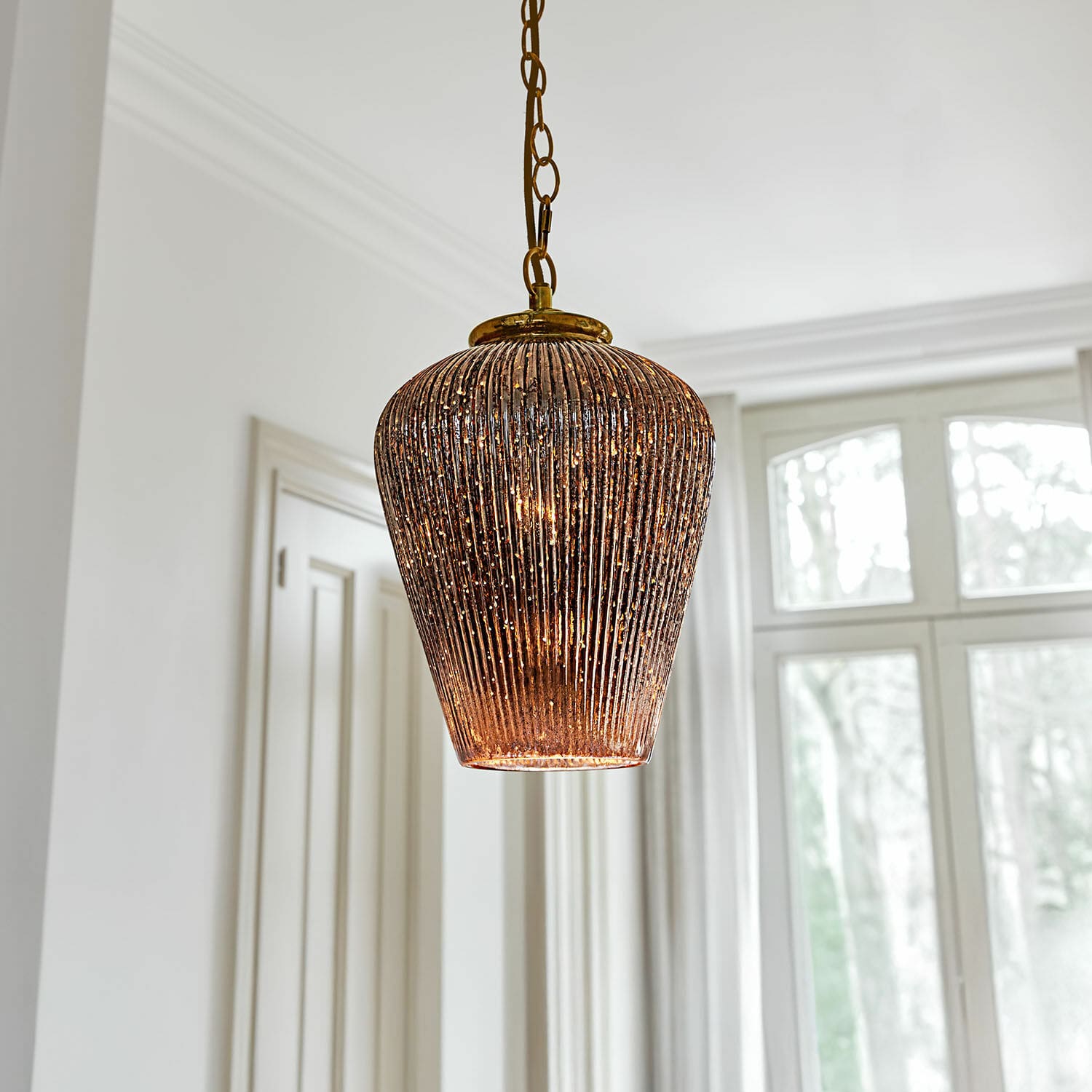 Závěsná lampa Velimar