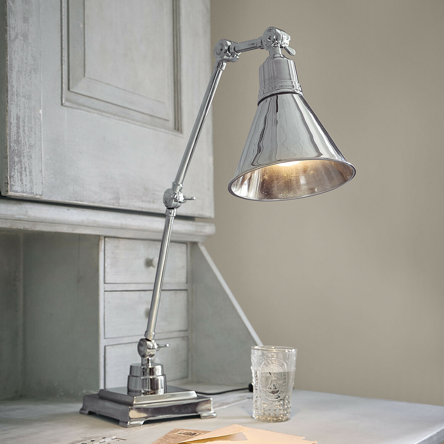 Stolní lampa Fairview