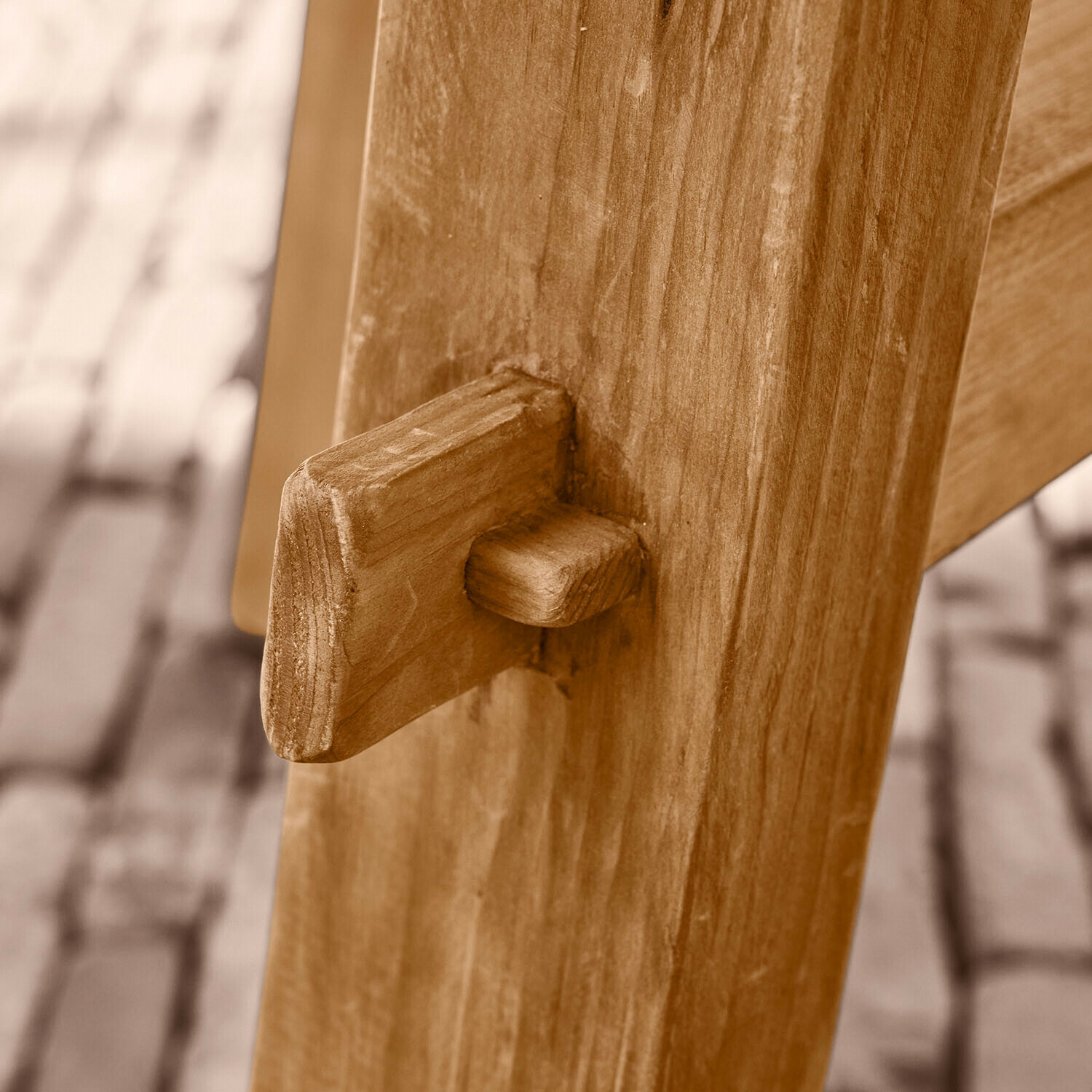Stůl Crestwooden