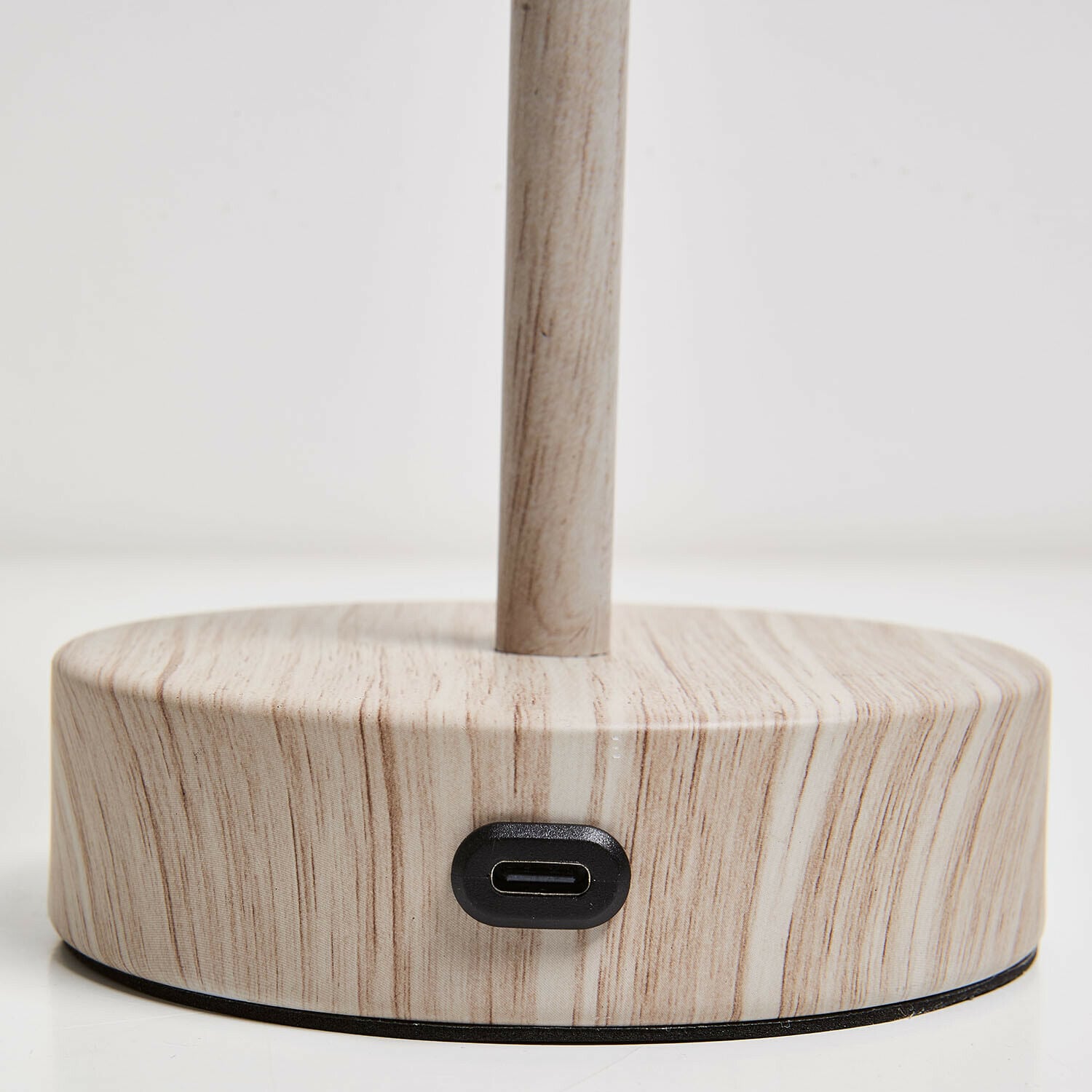 Dobíjecí stolní lampa Sylvainie