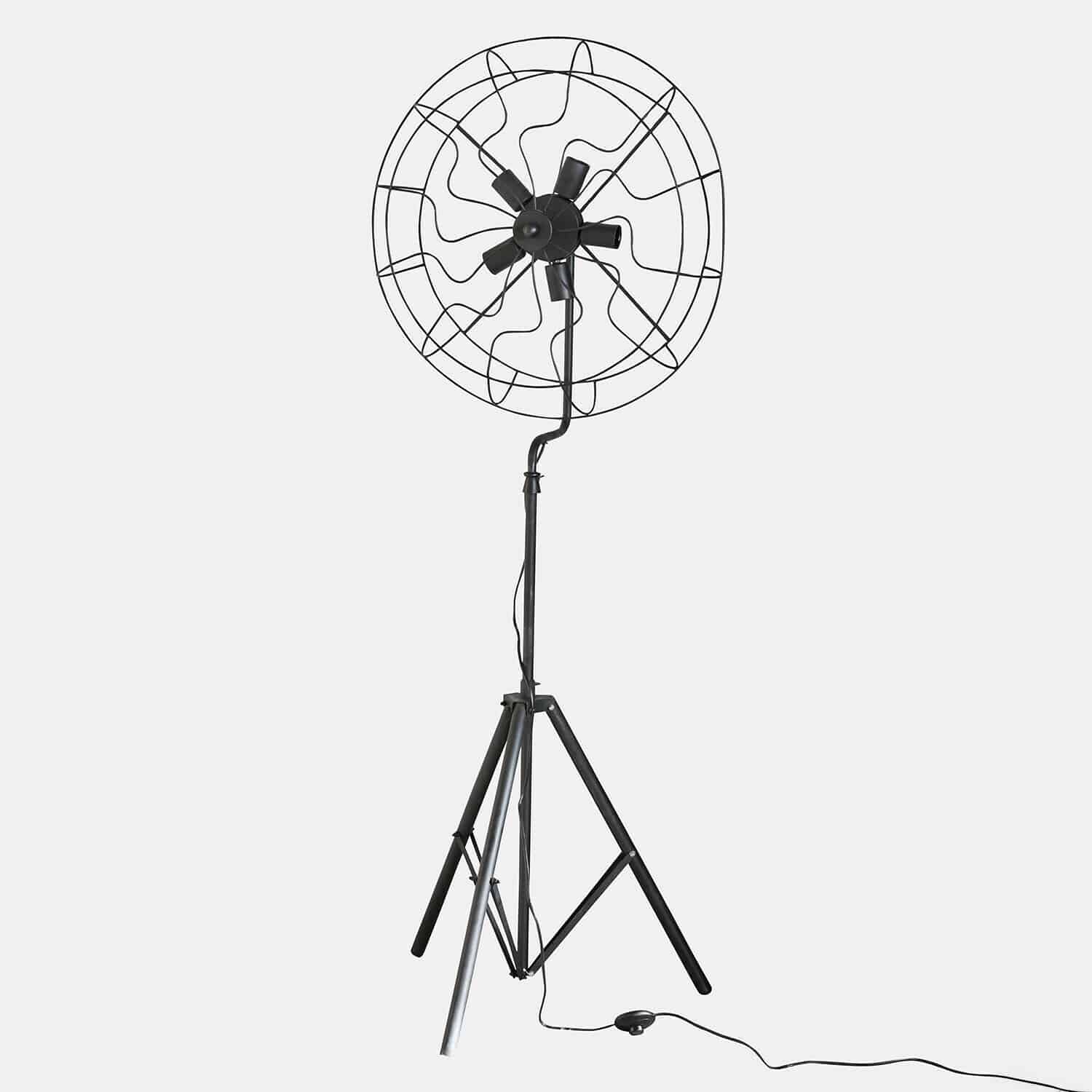Stojací lampa Thunderfield