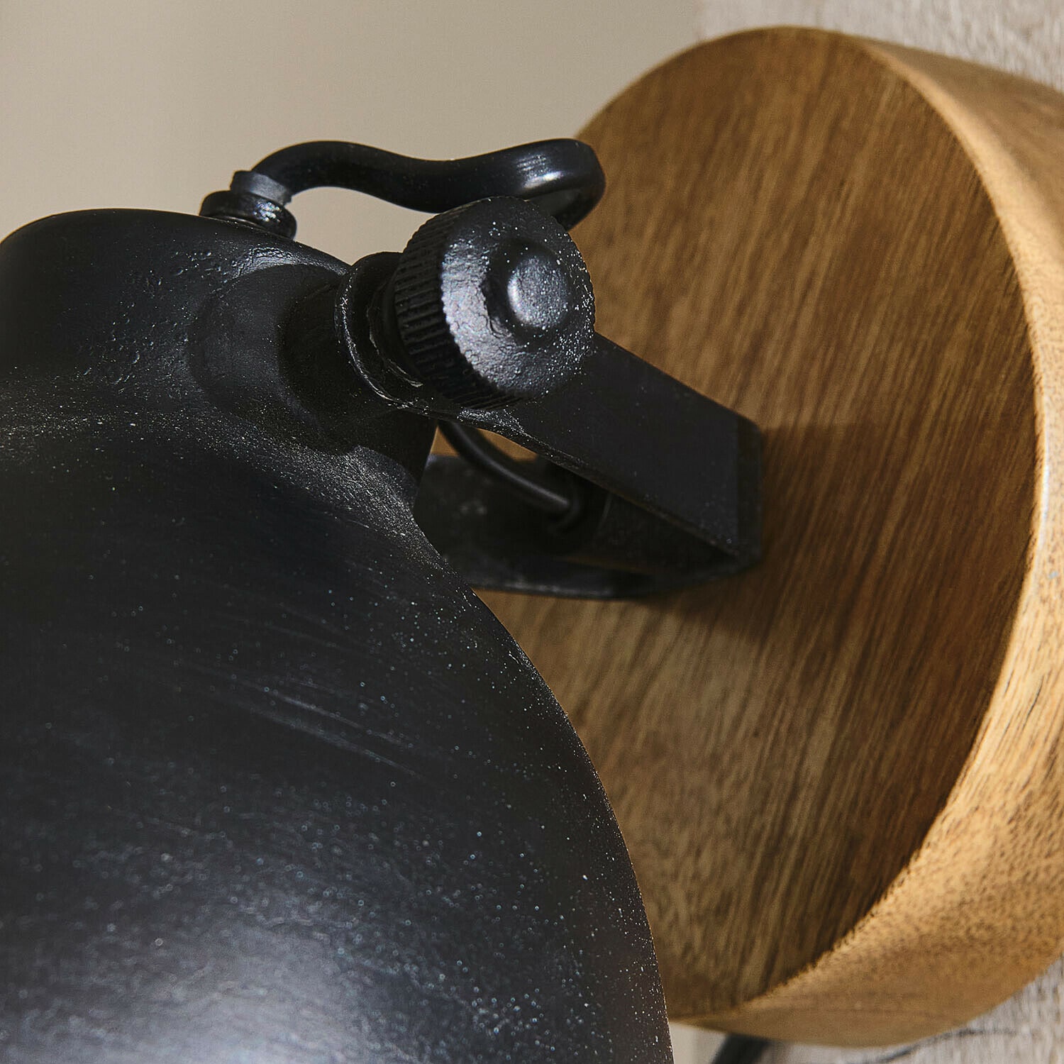 Nástěnná lampa Ballée
