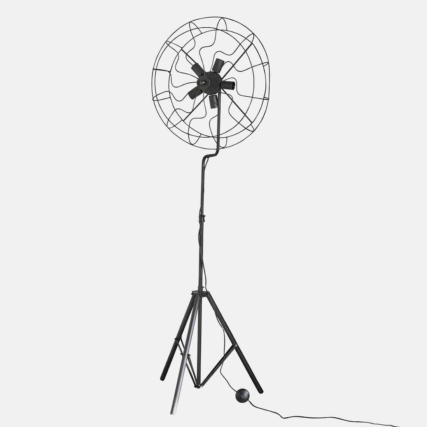 Stojací lampa Thunderfield