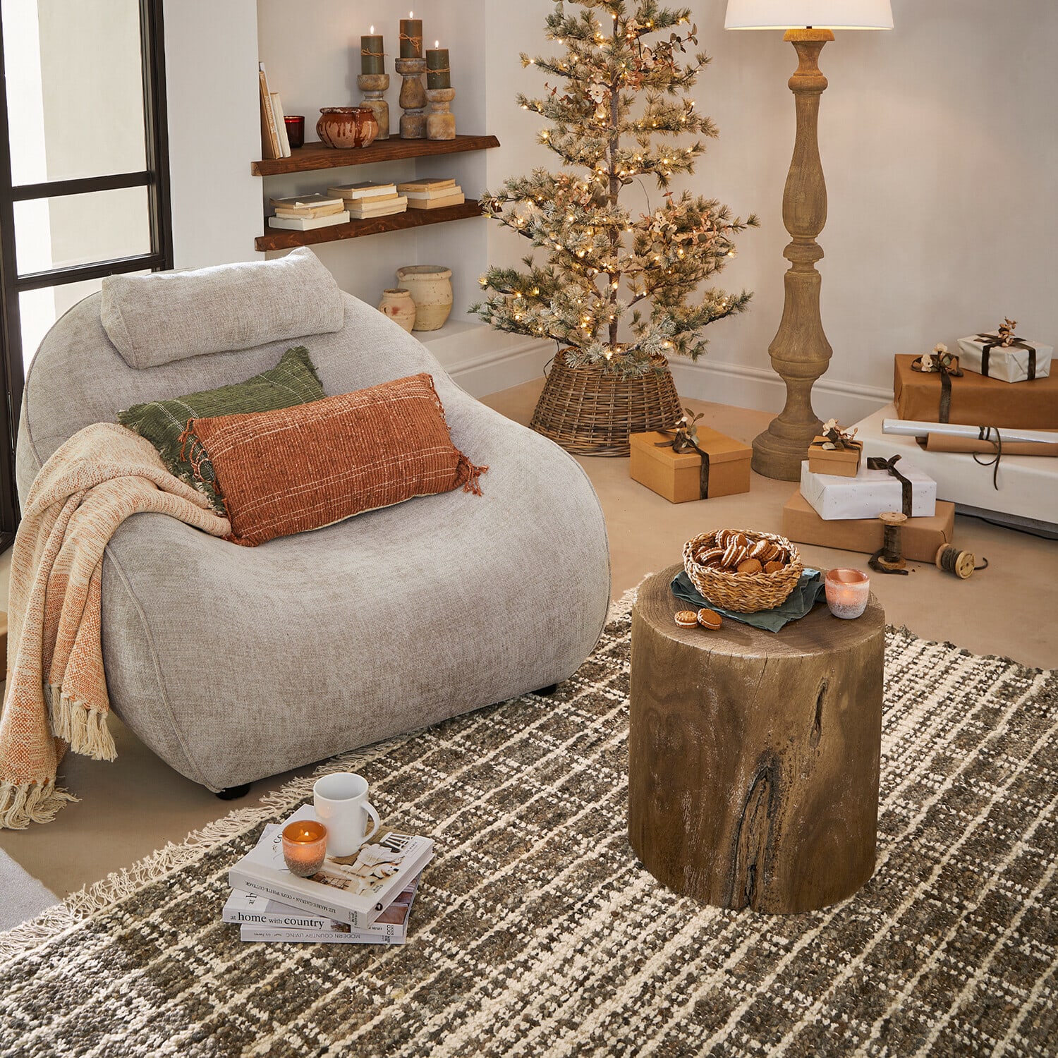 Odkládací stolek Briarfield