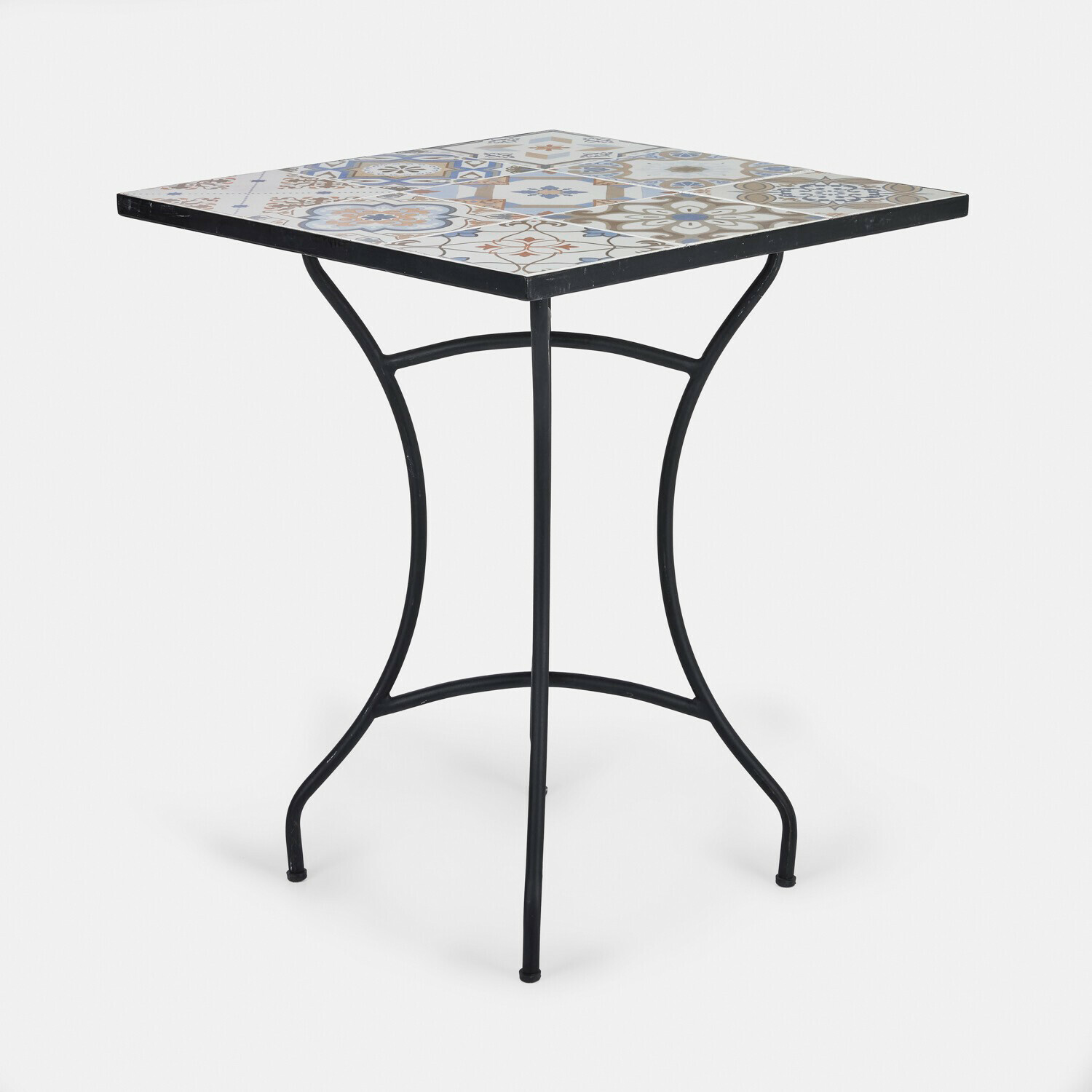 Čtvercový stůl s černou kovovou podnoží a barevnou keramickou deskou s vzorem