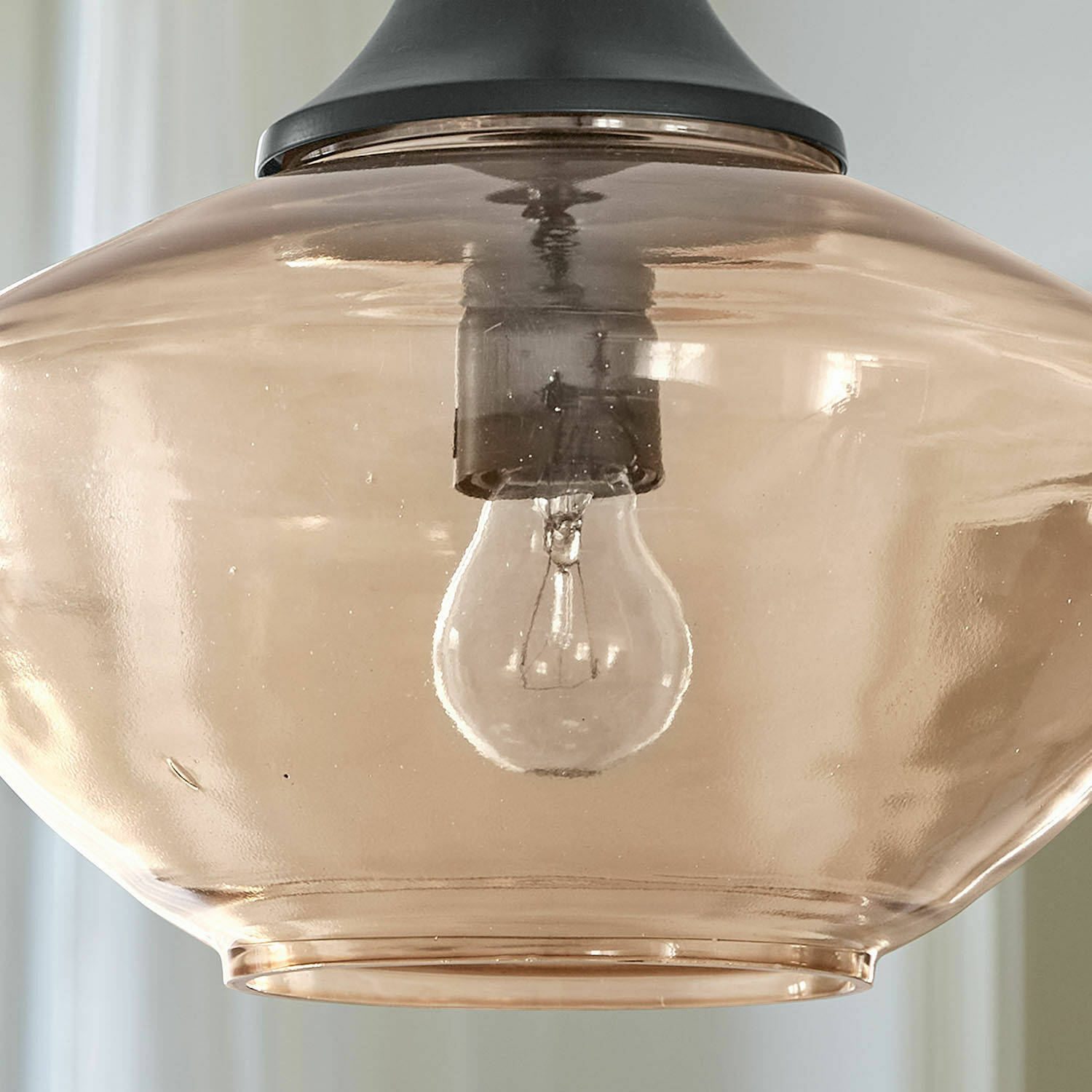 Závěsná lampa Nerilane