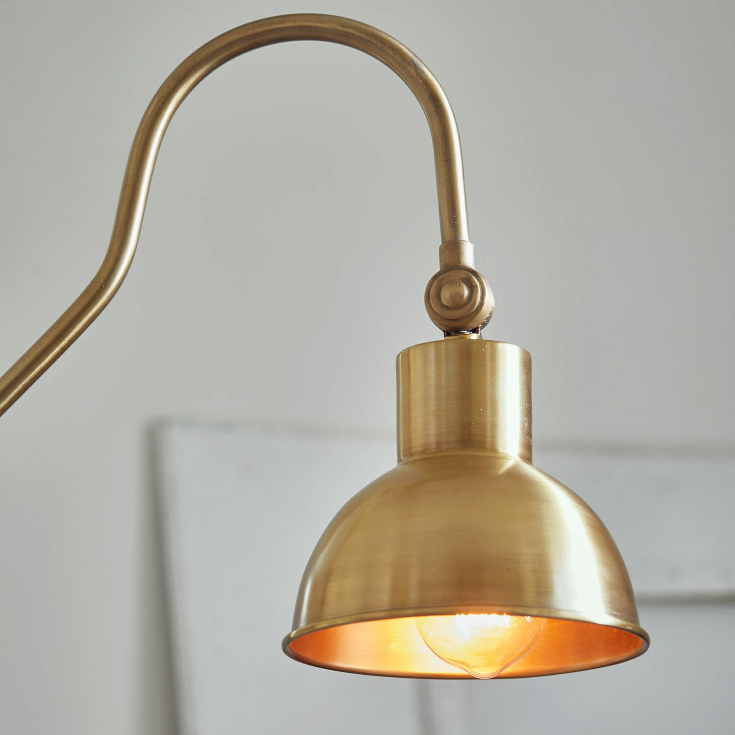 Stojací lampa Delacroille