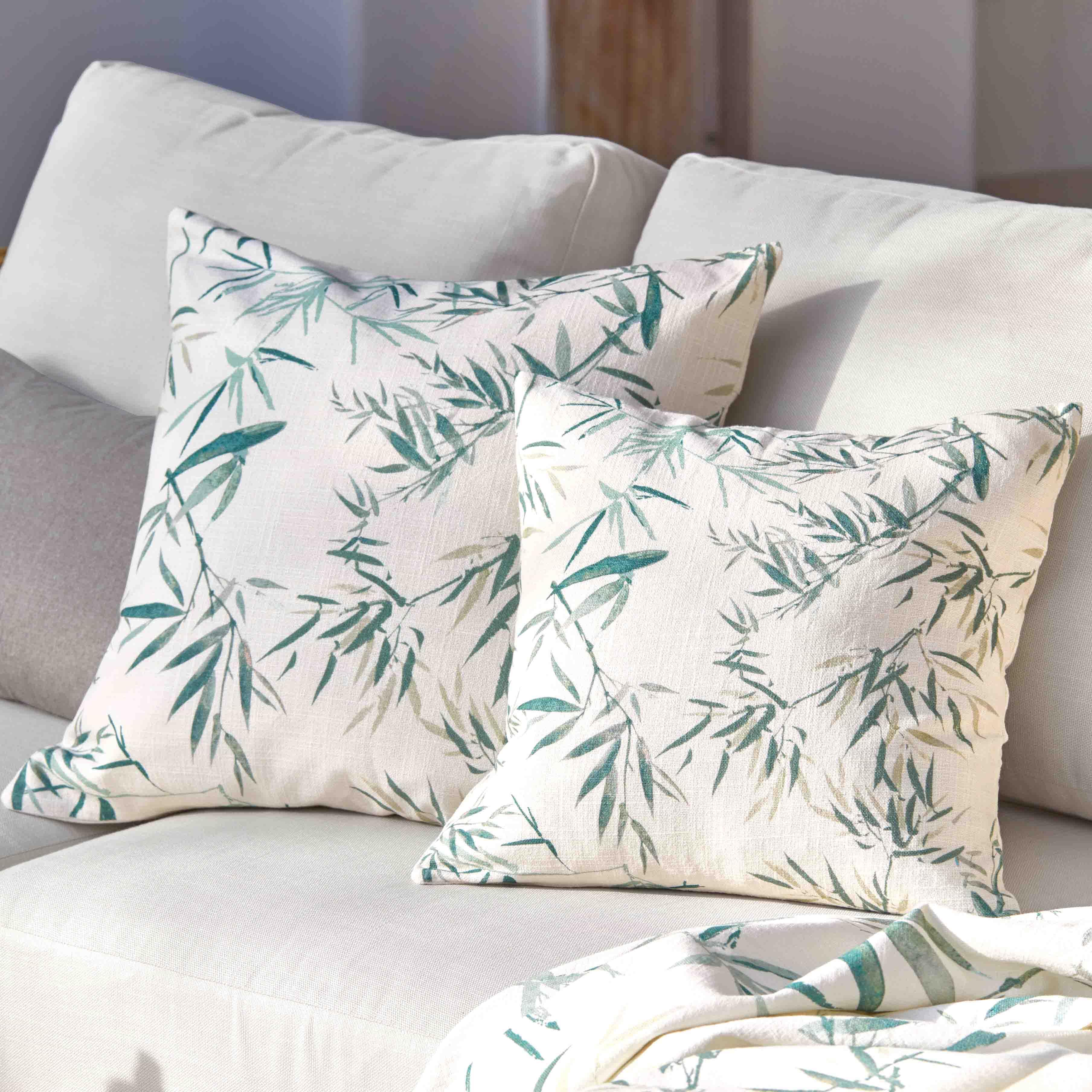 Oboustranné dekorativní polštáře z bavlny v krémové barvě se zeleným listovým vzorem, moderní doplňky do obýváku