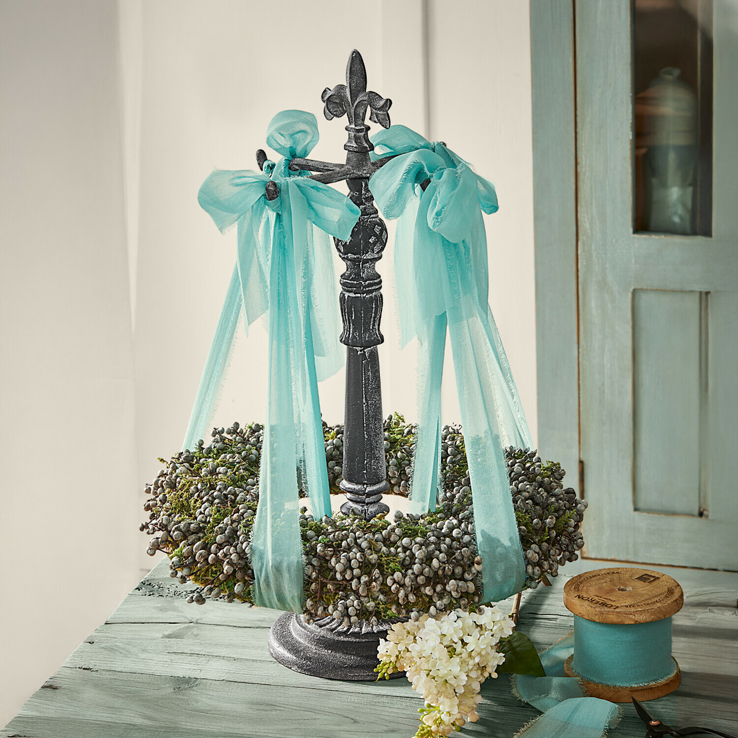 Stojan na věnec Antwan